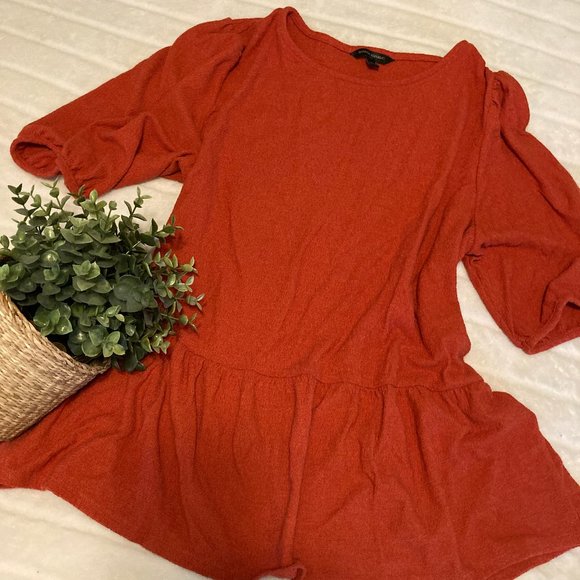 Banana Republic Factory Peplum Rust Orange Top! - Picture 1 of 1